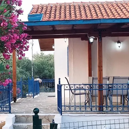 Kiriaki Villa *